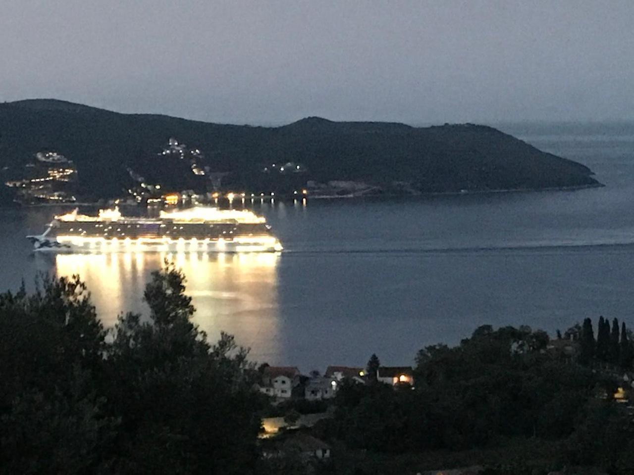 Magnificent Views Apartment Herceg Novi Exterior foto